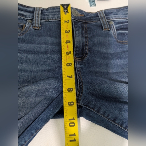Kut from the Kloth Women's Mia Toothpick Skinny Jeans Size 6 Blue Distressed Euc - Picture 11 of 12